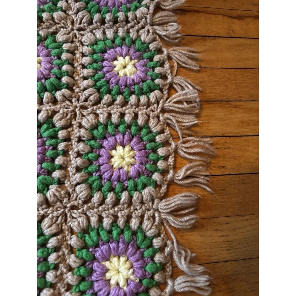 Handmade Crocheted Granny Square Colorful Flower Knit Afghan‎ Vintage Blanket